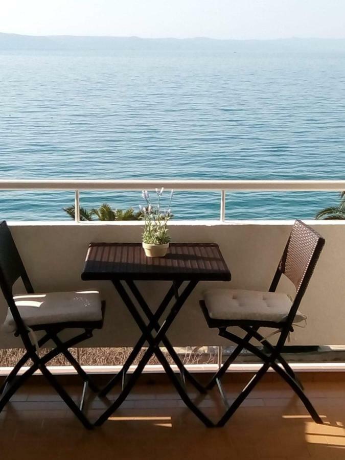 Apartments And Rooms Niksa Podgora Bagian luar foto